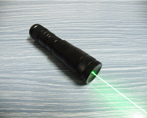 100mw~200mw 532nm Green laser pointer Water-proof